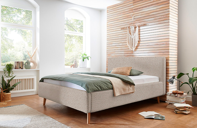 Ein minimalistisches Schlafzimmer