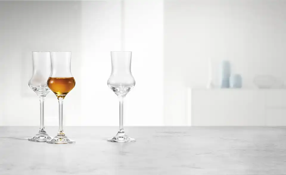 Peill+Putzler Grappakelch, in Wohnsituation