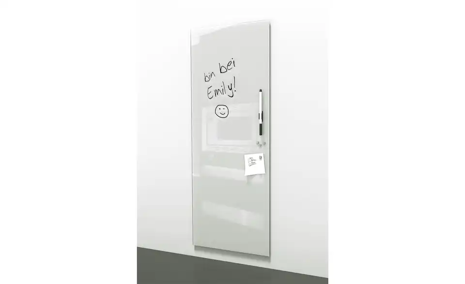 Memoboard weiß, in Wohnsituation