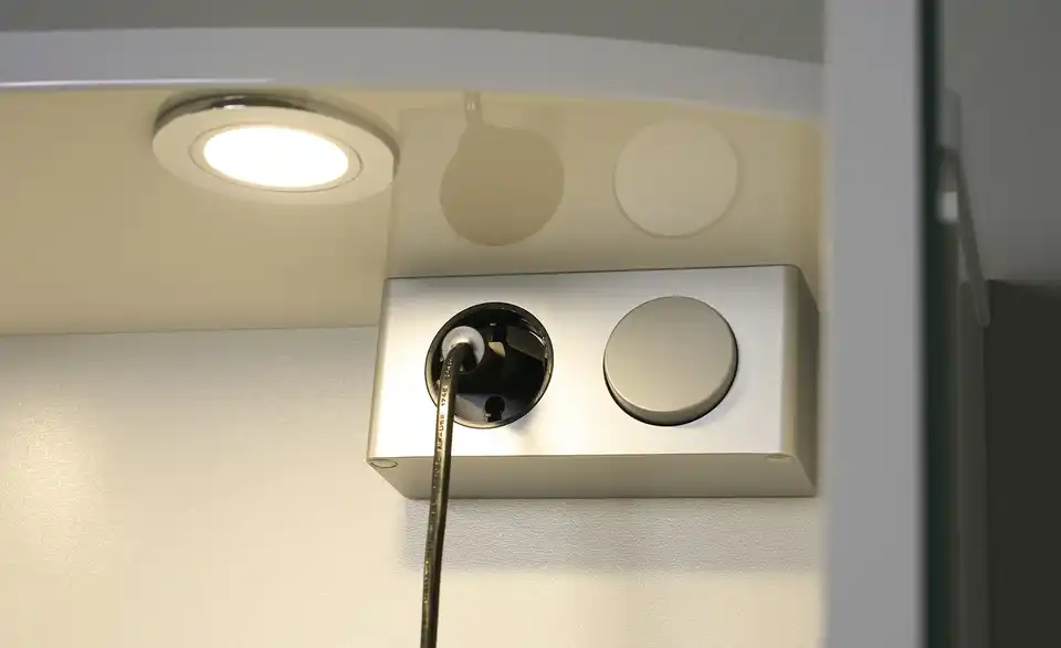 Bad-Spiegelschrank Lienz, Detailansicht