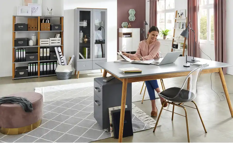 Leiterregal Brindisi, in Wohnsituation