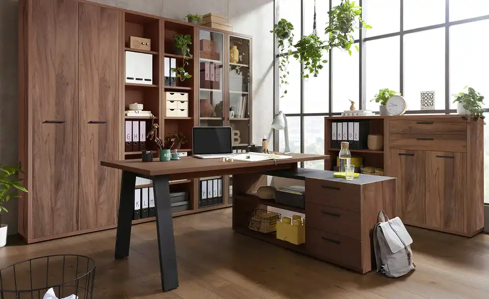 Eckschreibtisch mit Sideboard Donez, in Wohnsituation