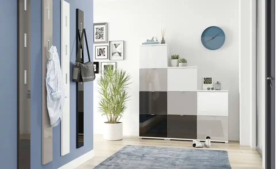 Schuhschrankkorpus, in Wohnsituation