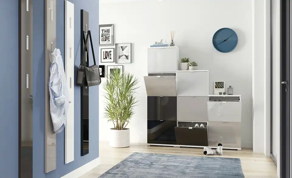 Schuhschrankkorpus, in Wohnsituation