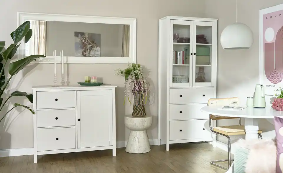 Spiegel, in Wohnsituation