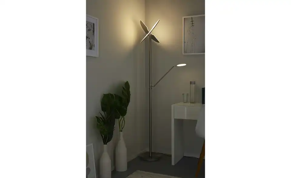 Meisterleuchten LED-Deckenfluter, in Wohnsituation