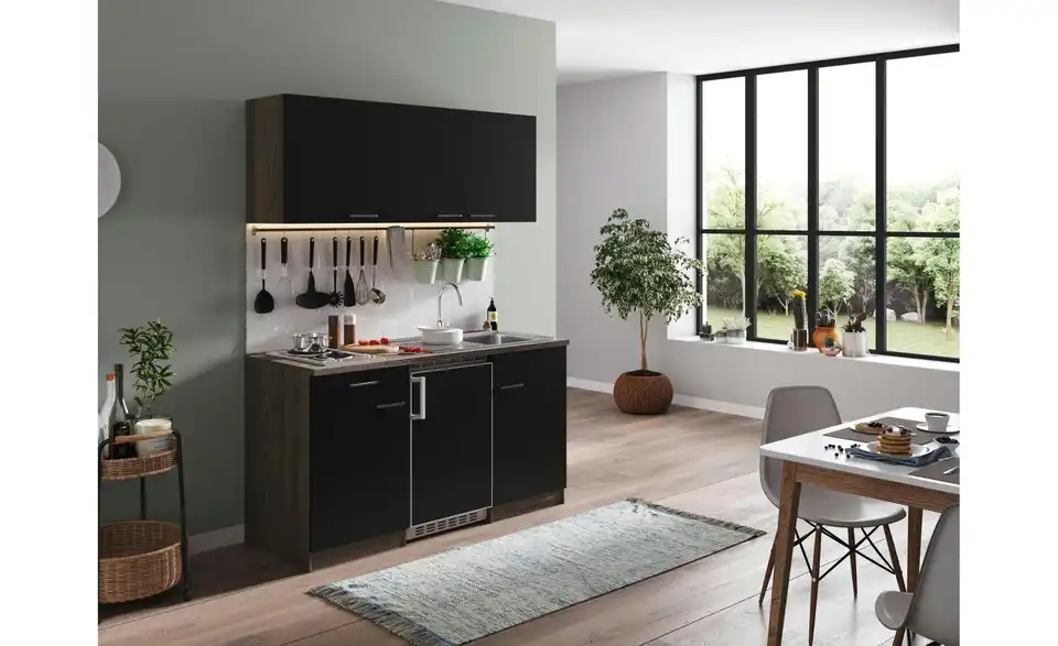 Küchenzeile, in Wohnsituation