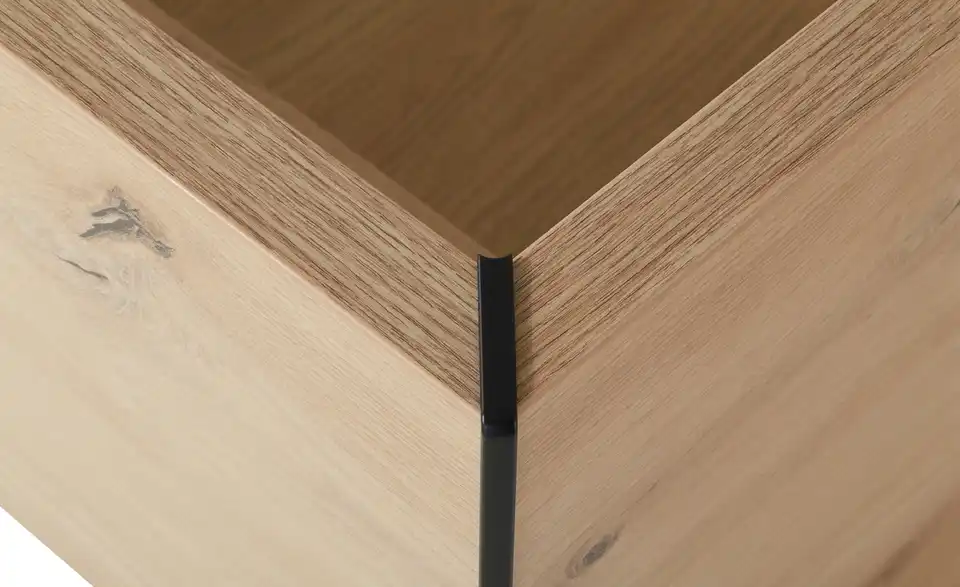 Bettanlage Solid, Detailansicht