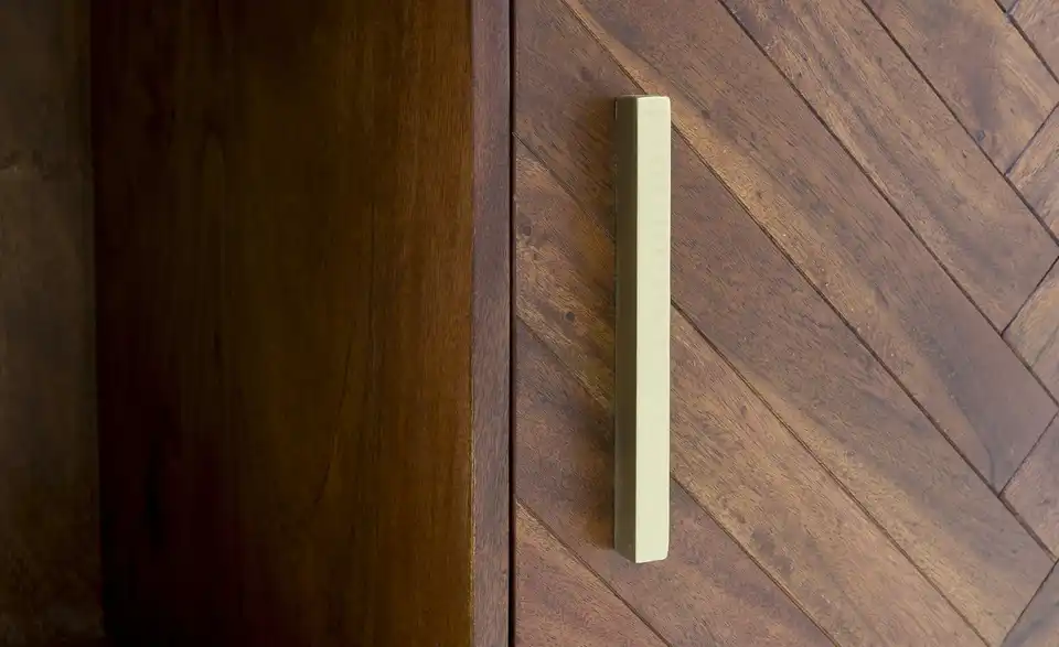 Highboard Calatria, Detailansicht