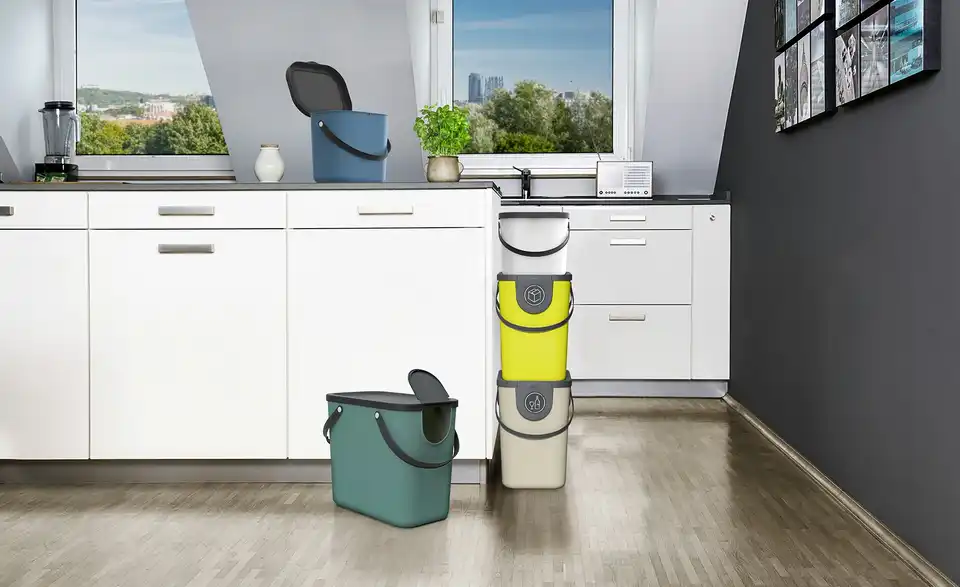 Rotho Abfallbehälter 25 Liter Albula, in Wohnsituation