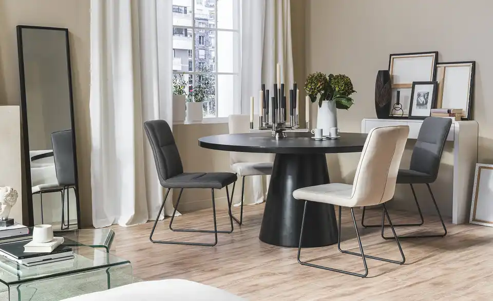 Esstisch Reflection, in Wohnsituation