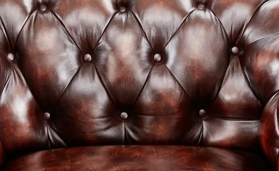 uno Ledersofa Chesterfield, Detailansicht
