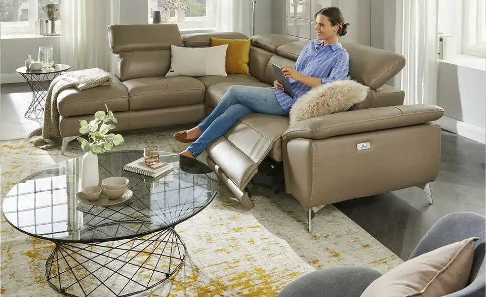 Ecksofa Danae, in Wohnsituation