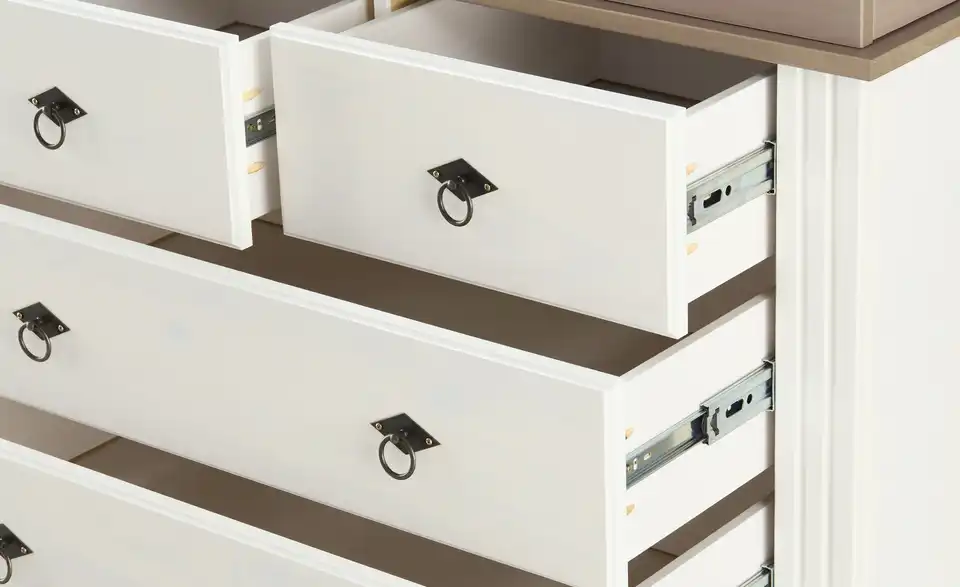 Kommode Massetto Massivholz, Detailansicht