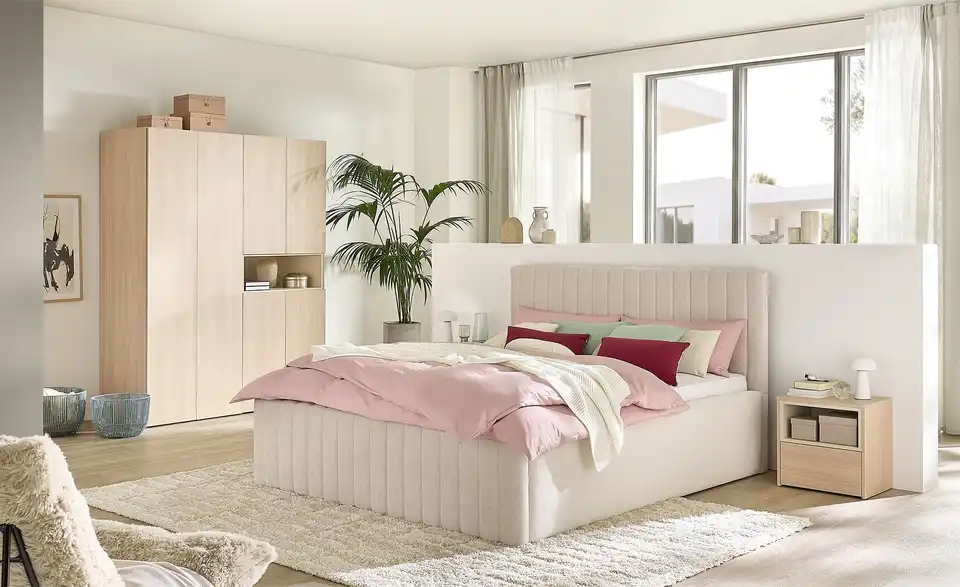 Drehtürenschrank mit Beleuchtung Villa, in Wohnsituation