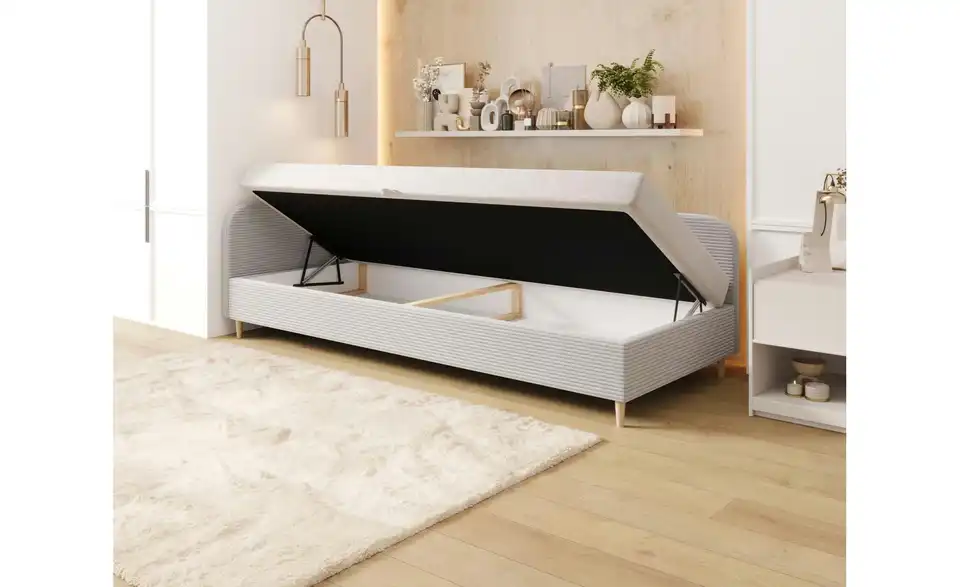 Polsterbett Ilford mit Stauraum, in Wohnsituation