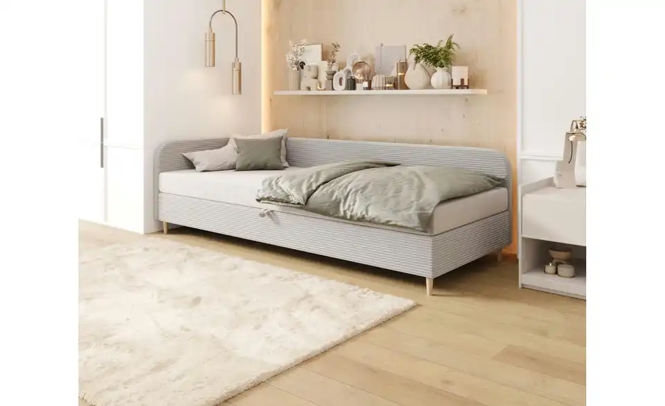 Polsterbett Ilford mit Stauraum, in Wohnsituation