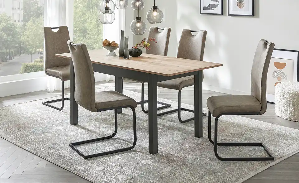 Esstisch Ben in verschiedenen Größen, in Wohnsituation