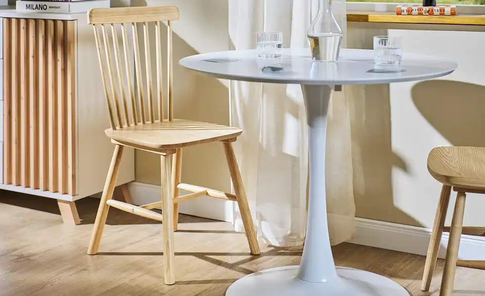 Stuhl Germain, in Wohnsituation