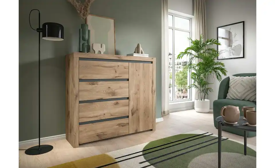 Kommode, in Wohnsituation