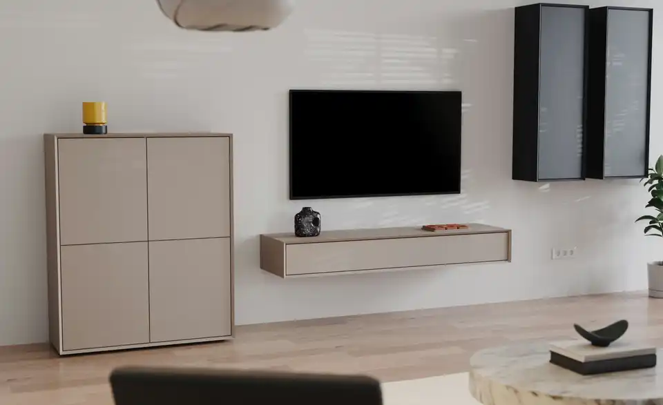 TV-Lowboard, in Wohnsituation