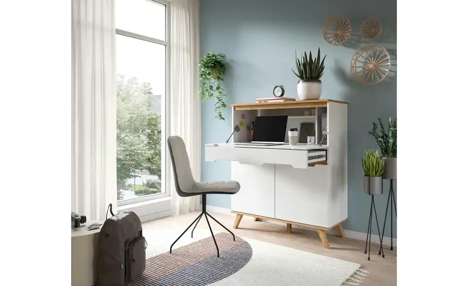 Sekretär Torso, in Wohnsituation