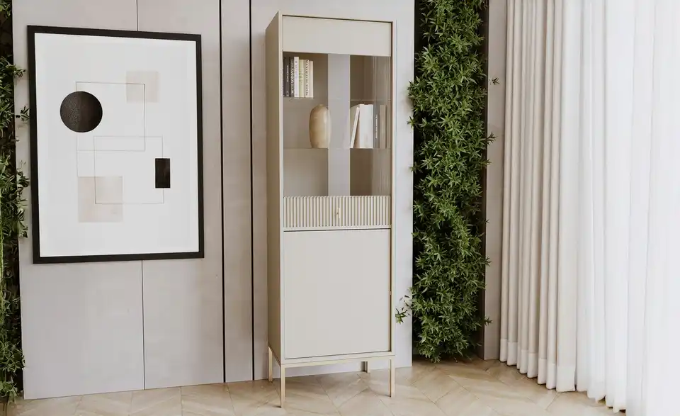 Vitrine, in Wohnsituation