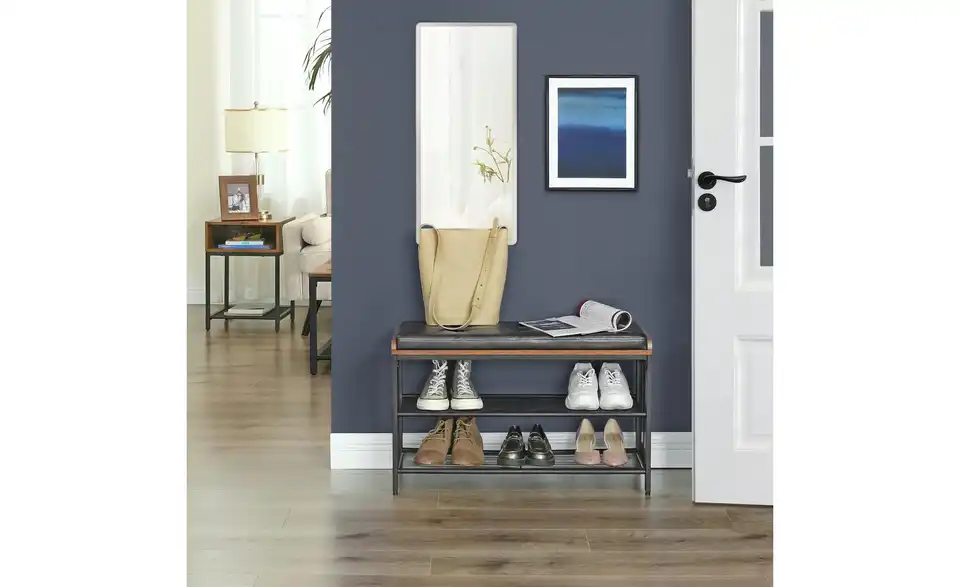 Darek Schuhbank, in Wohnsituation