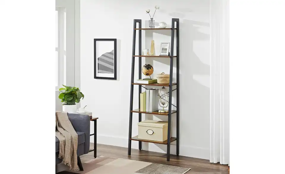 Regal Barnet, in Wohnsituation