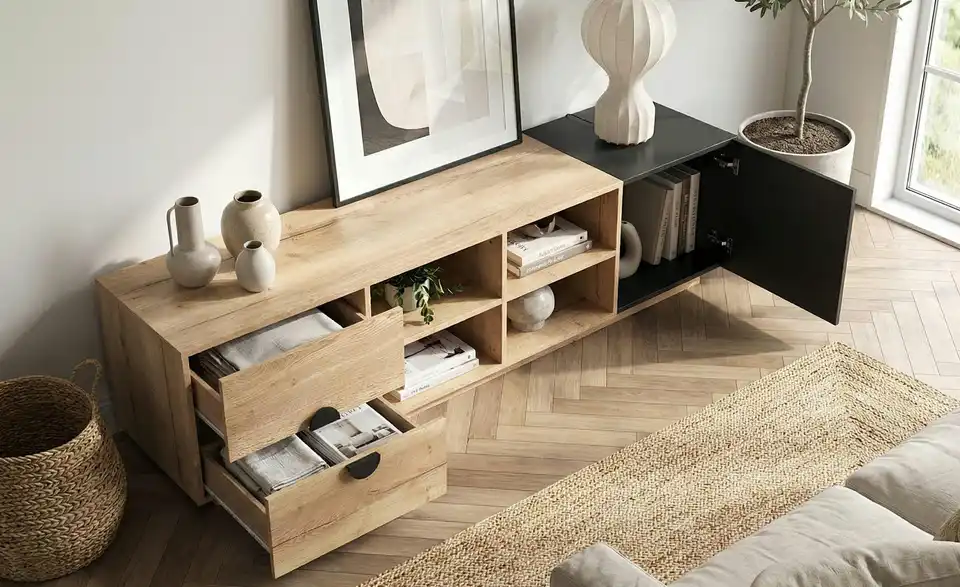 TV-Lowboard Quint, in Wohnsituation