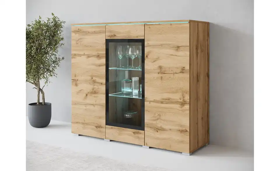 Highboard, in Wohnsituation