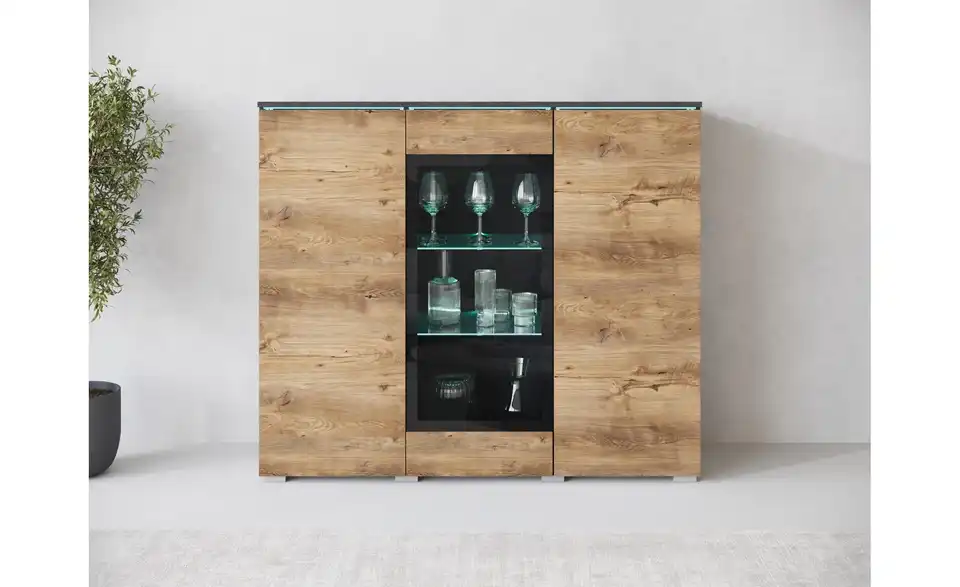 Highboard, in Wohnsituation