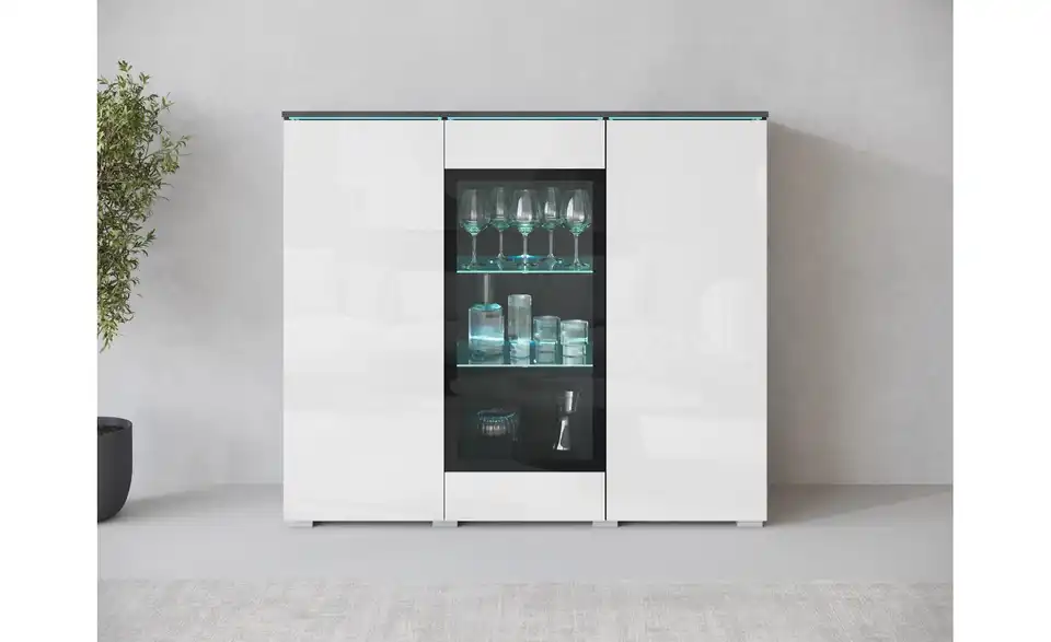 Highboard, in Wohnsituation