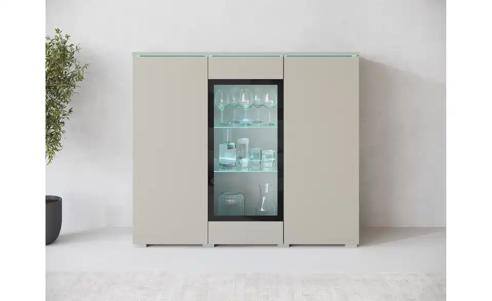 Highboard, in Wohnsituation