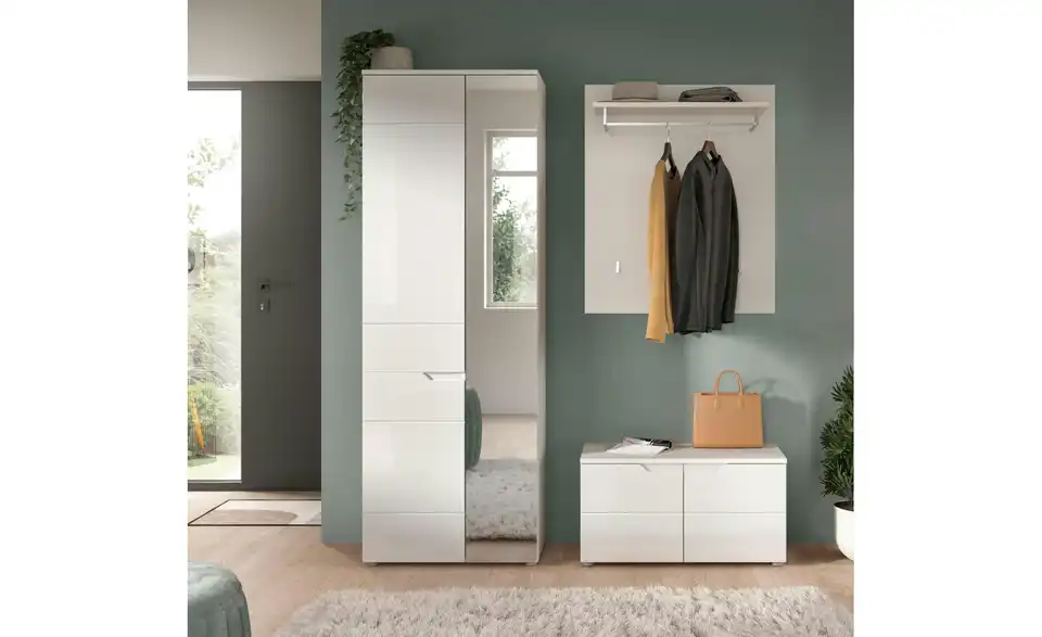 Garderobenkombination, in Wohnsituation