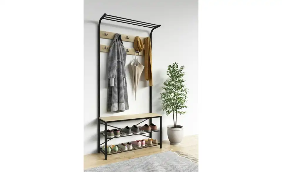 Garderobenset, in Wohnsituation