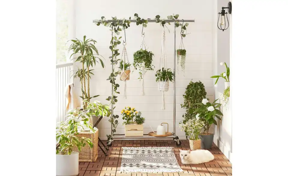 Kleiderständer Pataye, in Wohnsituation