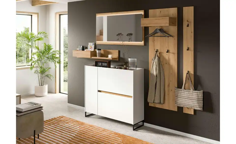 Garderobenkombination, in Wohnsituation