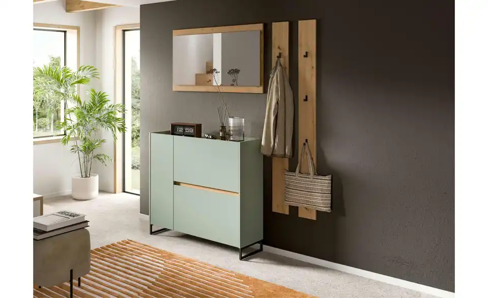 Garderobenpaneel, in Wohnsituation