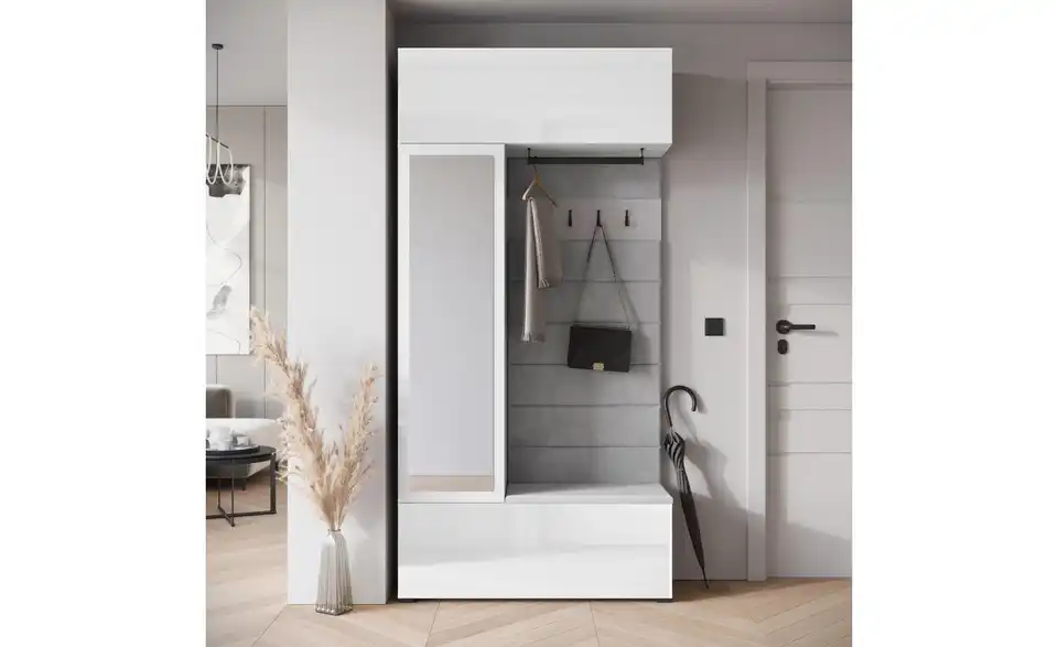Garderobe, in Wohnsituation