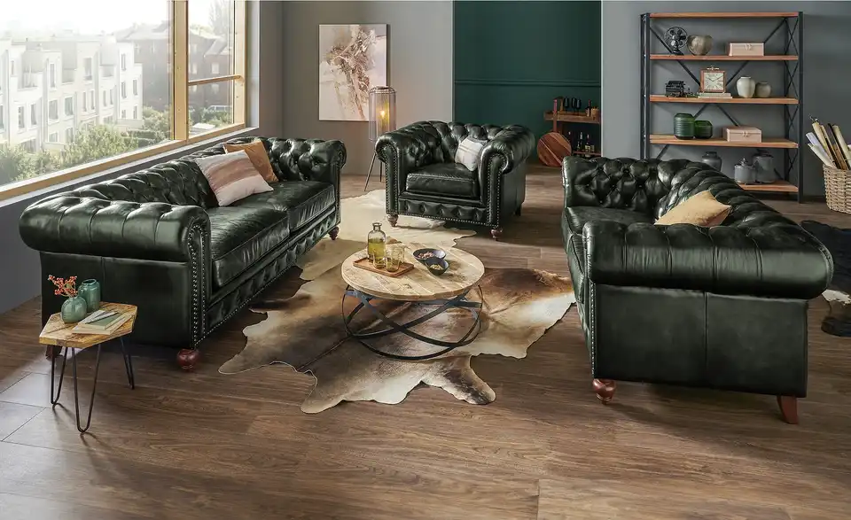 uno Ledersofa Chesterfield, in Wohnsituation