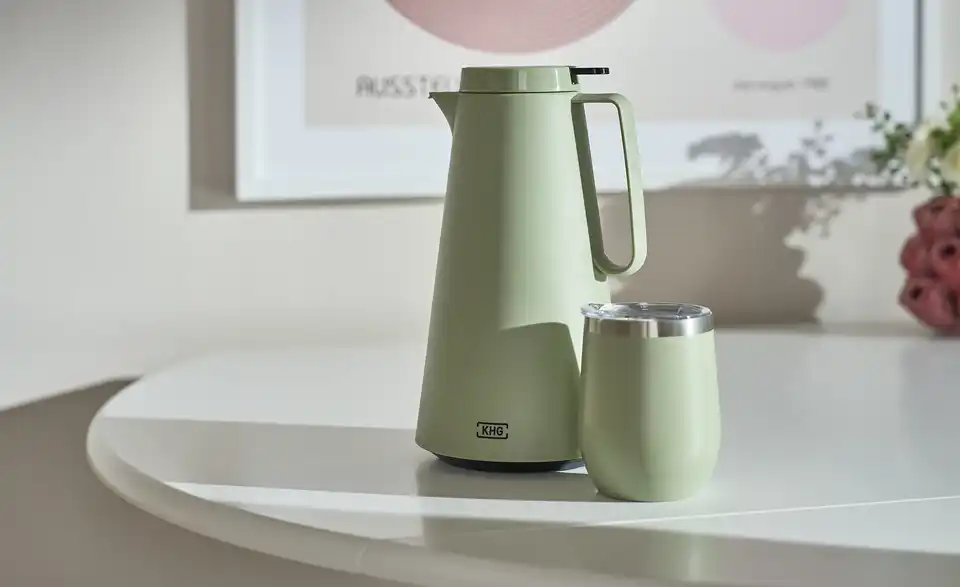 KHG Isolierkanne, in Wohnsituation