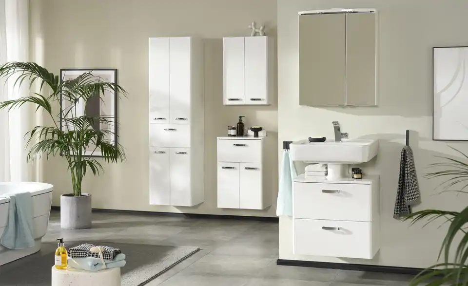 Bad-Wandschrank Lienz, Perspektive