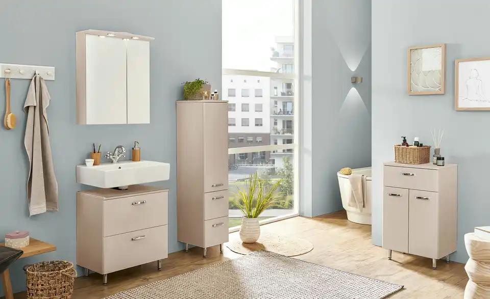 Bad-Unterschrank Lienz, in Wohnsituation