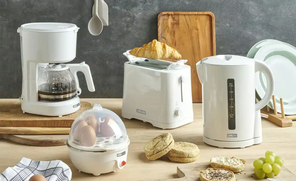 levelone Kaffeautomat KA-060W, in Wohnsituation