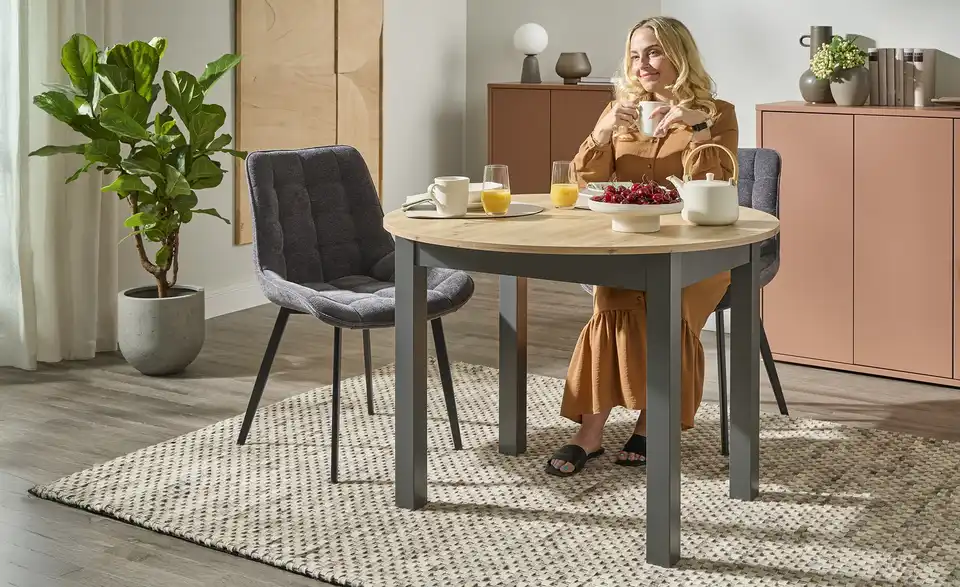 Esstisch Ben in verschiedenen Größen, in Wohnsituation