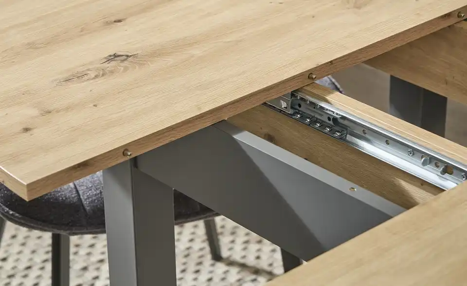 Esstisch Ben in verschiedenen Größen, in Wohnsituation