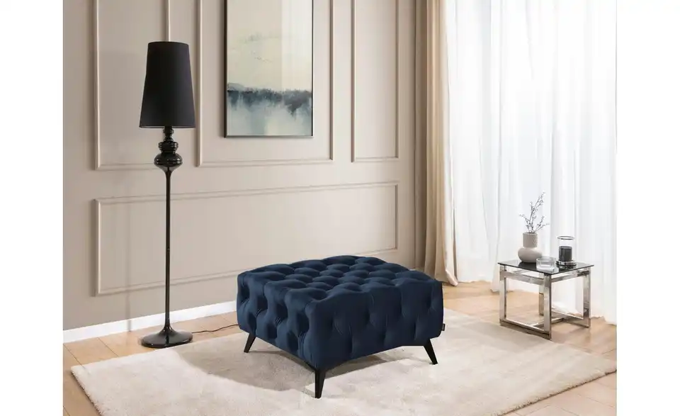 S-STYLE Hocker Wilhelm, in Wohnsituation