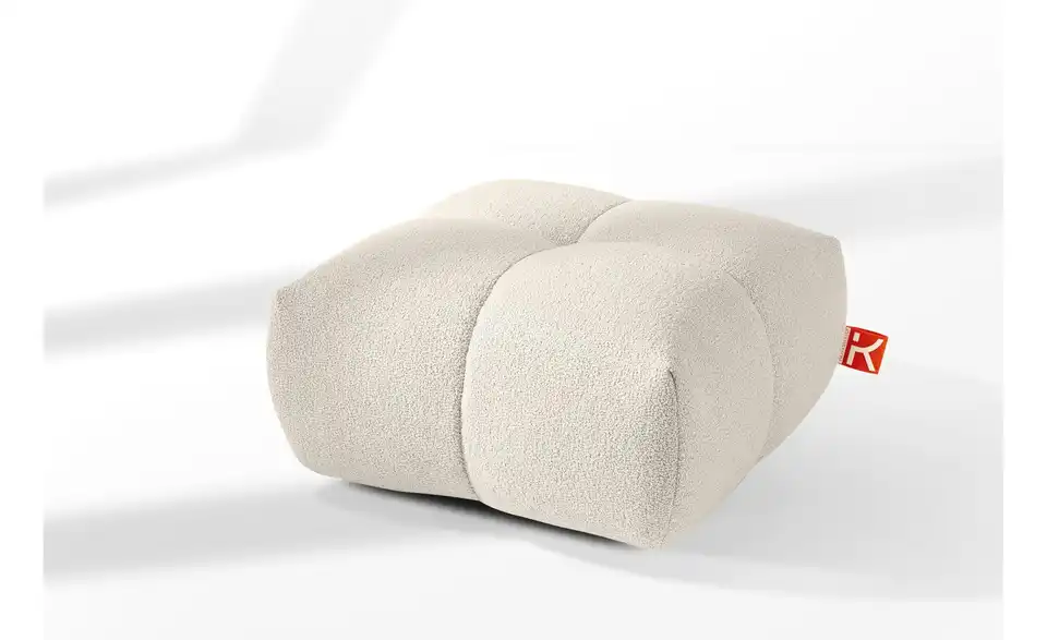 KONSIMO Hocker, in Wohnsituation