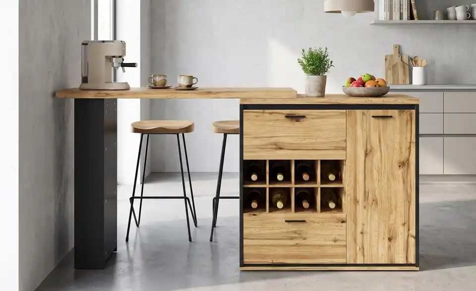 Bartisch, in Wohnsituation